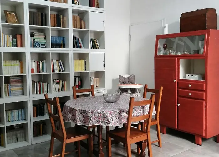 Quartieri'S House